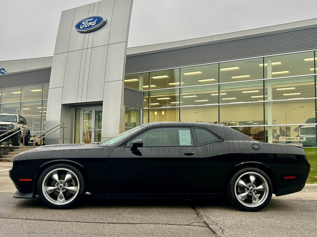 Used 2021 Dodge Challenger GT w/ Plus Package image 5