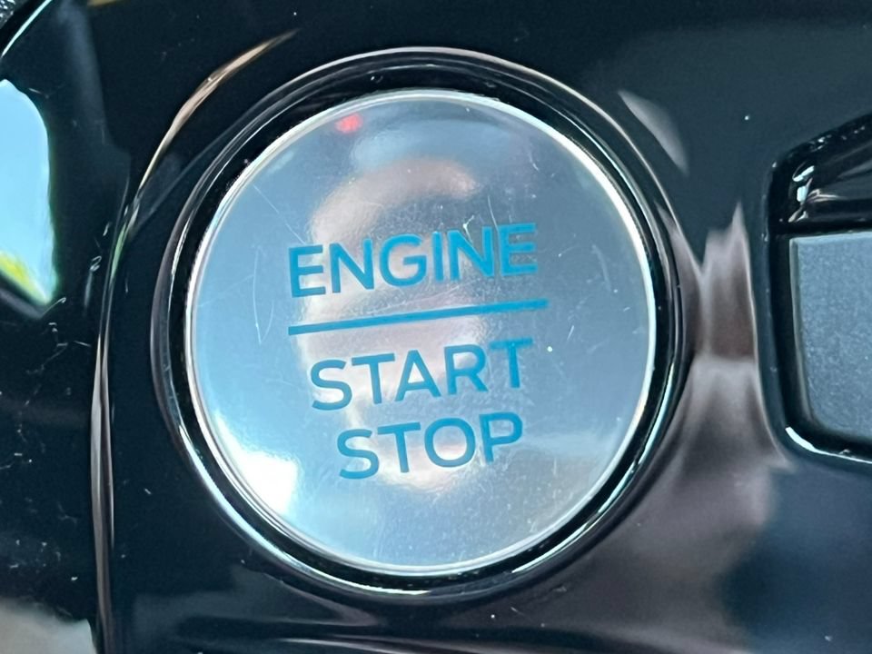 Certified 2023 Ford Escape ST-Line Elite AWD/4WD image 26