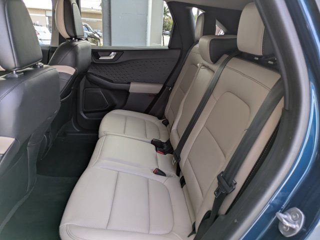 Certified 2020 Ford Escape SEL image 17