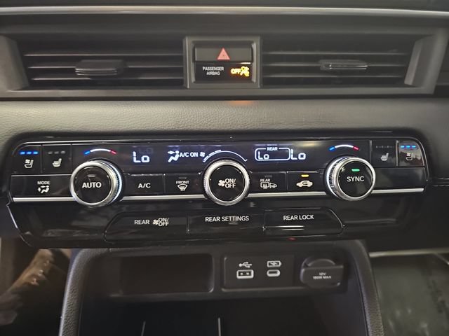 Used 2023 Honda Pilot Elite image 25