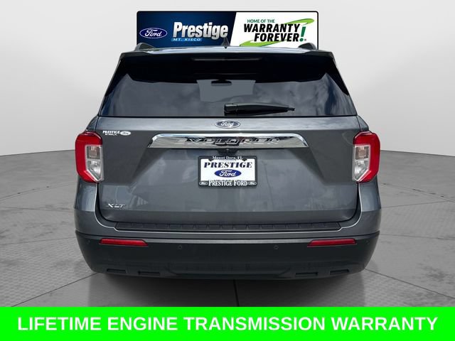 Certified 2023 Ford Explorer XLT RWD image 5