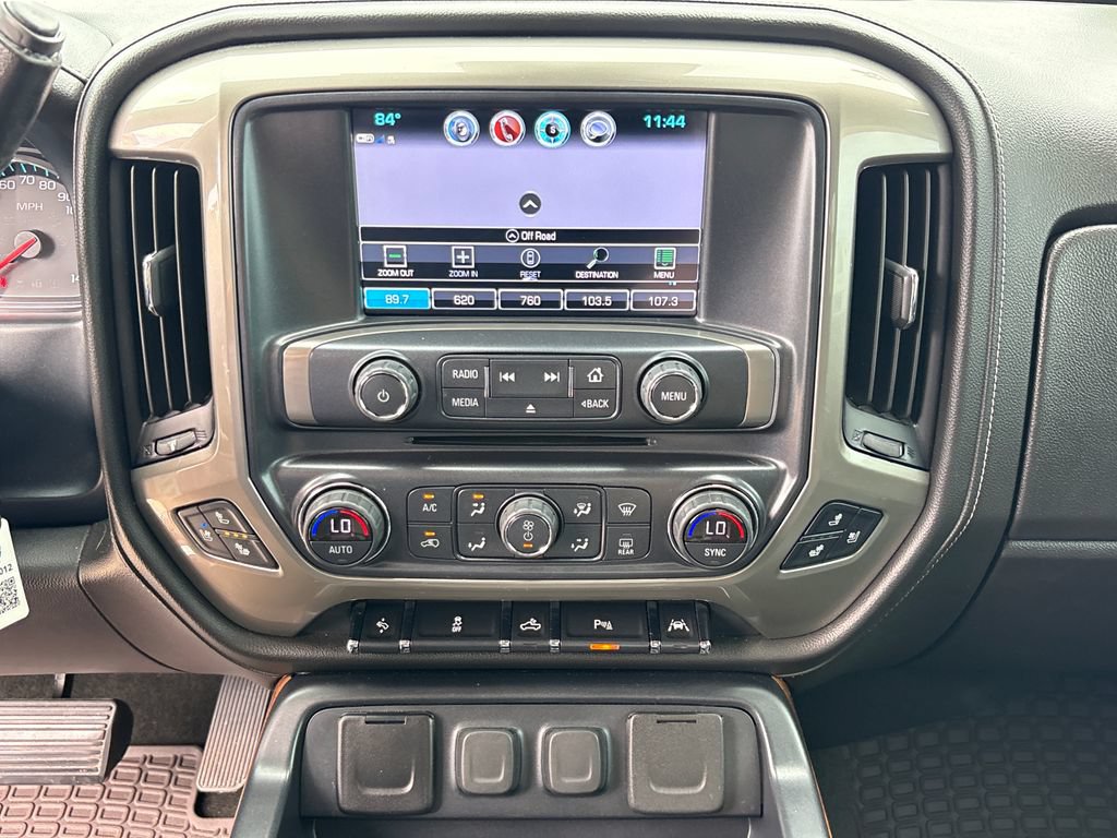 Used 2018 Chevrolet Silverado 1500 High Country AWD/4WD image 24