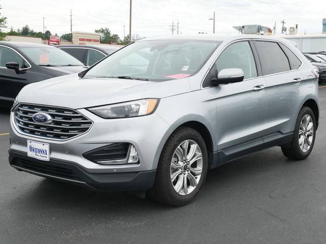 Certified 2024 Ford Edge Titanium AWD/4WD image 2
