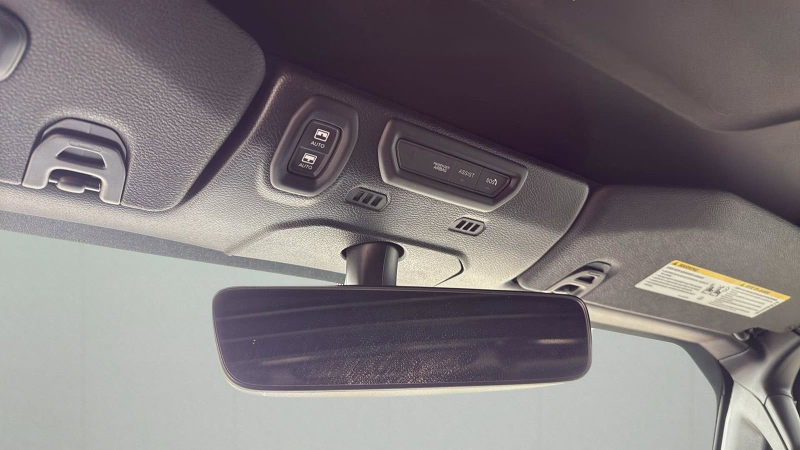 Used 2020 Jeep Wrangler Unlimited Sahara image 23