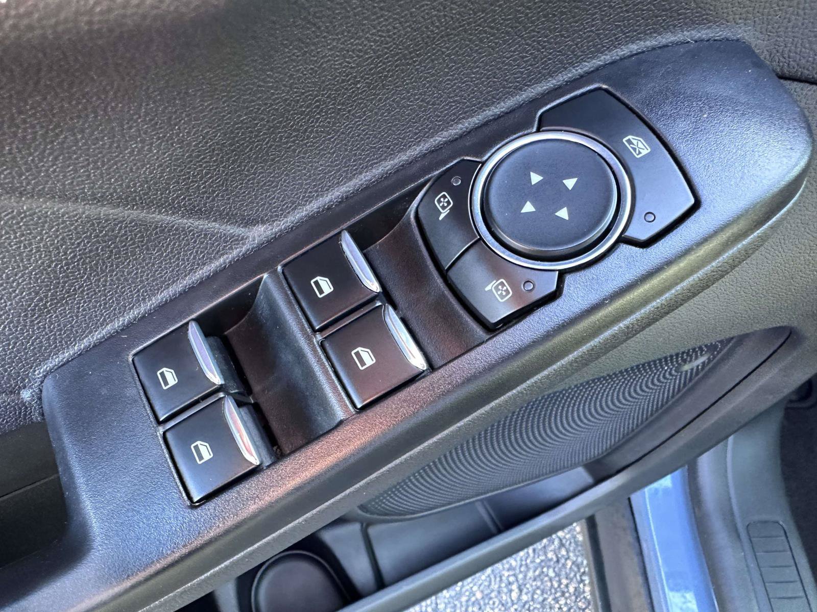 Certified 2024 Ford Escape Active AWD/4WD image 10