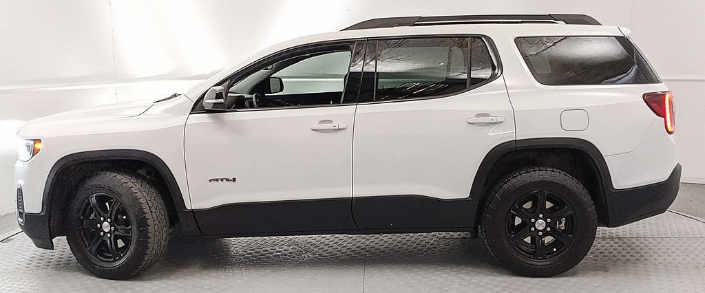 Used 2023 GMC Acadia AT4 w/ Technology Package AWD/4WD image 5