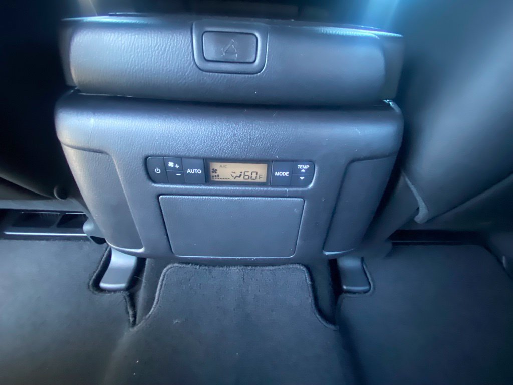 Used 2024 Nissan Armada SL w/ Midnight Edition Package AWD/4WD image 29
