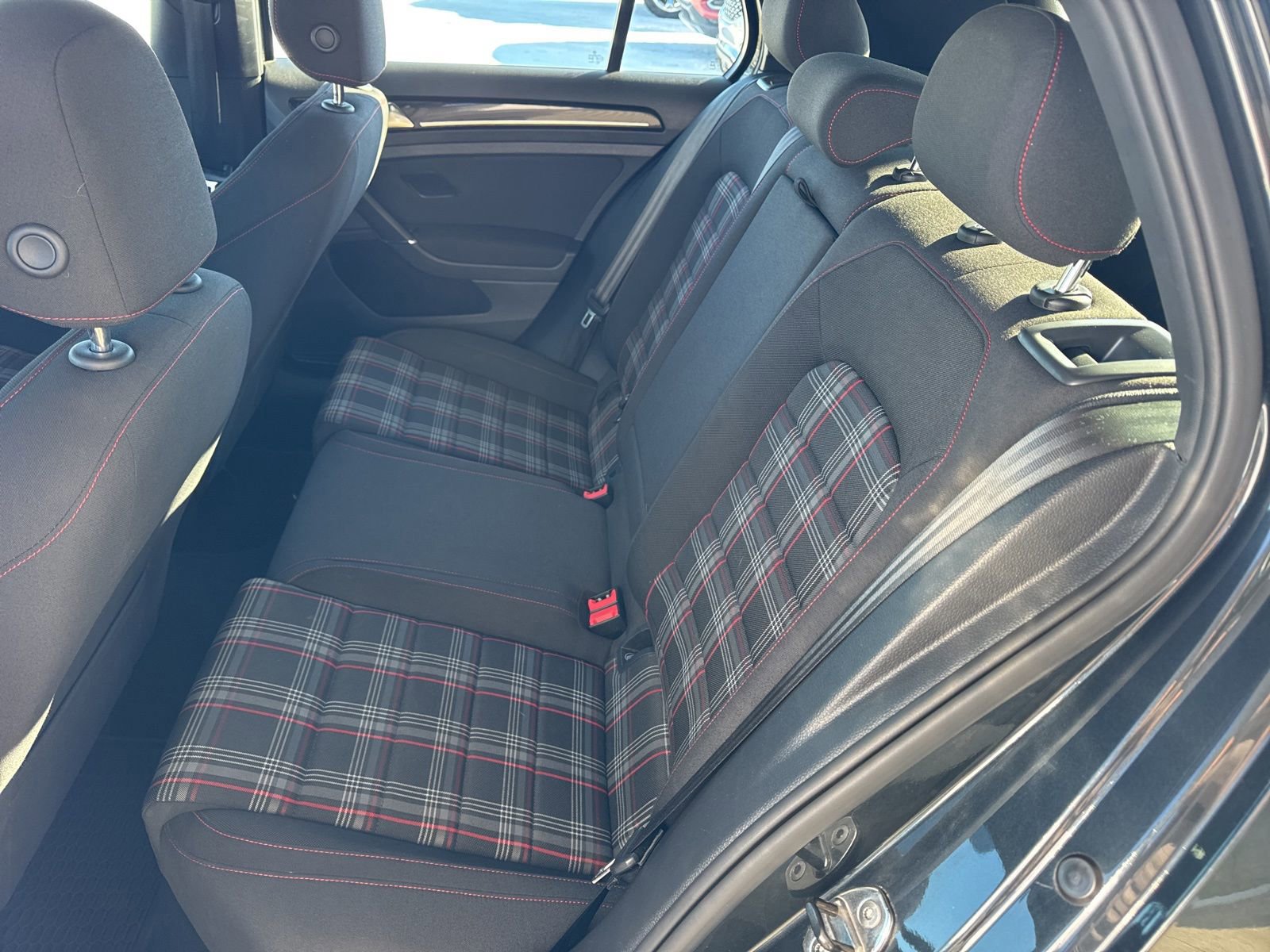 Used 2017 Volkswagen GTI S image 28