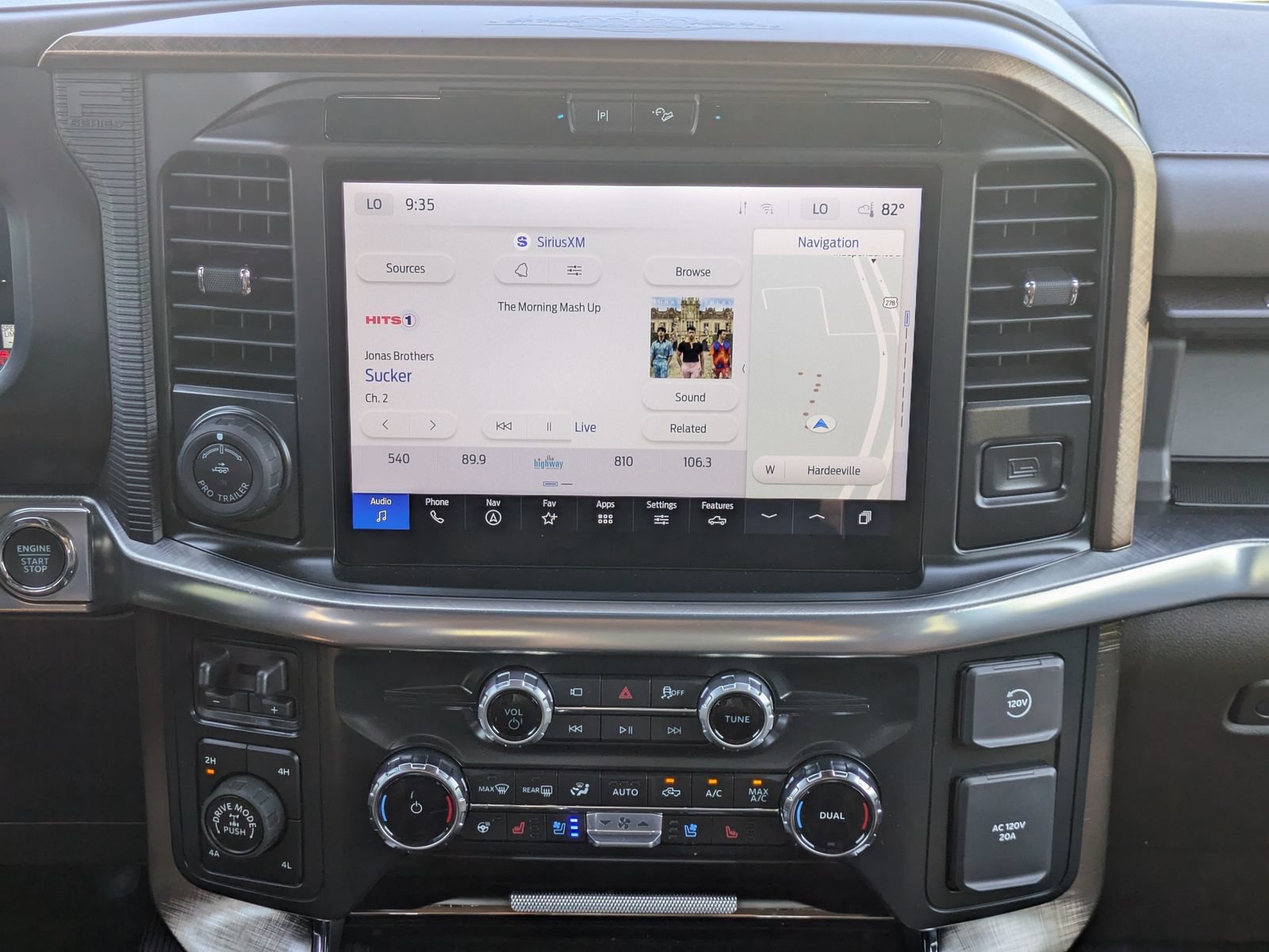 Certified 2025 Ford F150 King Ranch w/ FX4 Off-Road Package AWD/4WD image 10