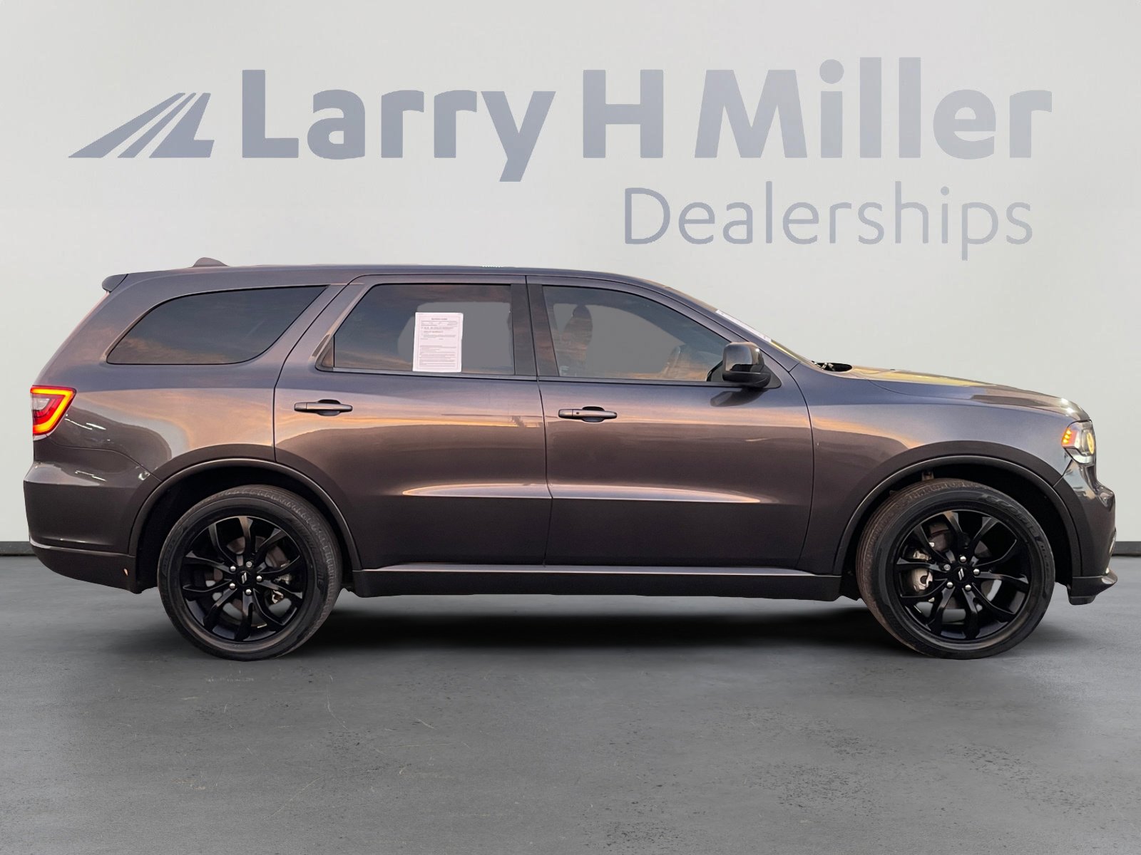 Used 2020 Dodge Durango SXT image 6