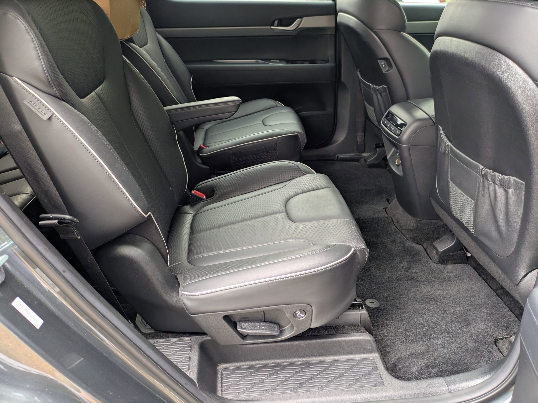 Used 2025 Hyundai Palisade SEL FWD image 35