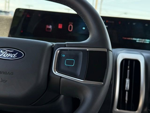 Certified 2025 Ford Expedition Max Active AWD/4WD image 9