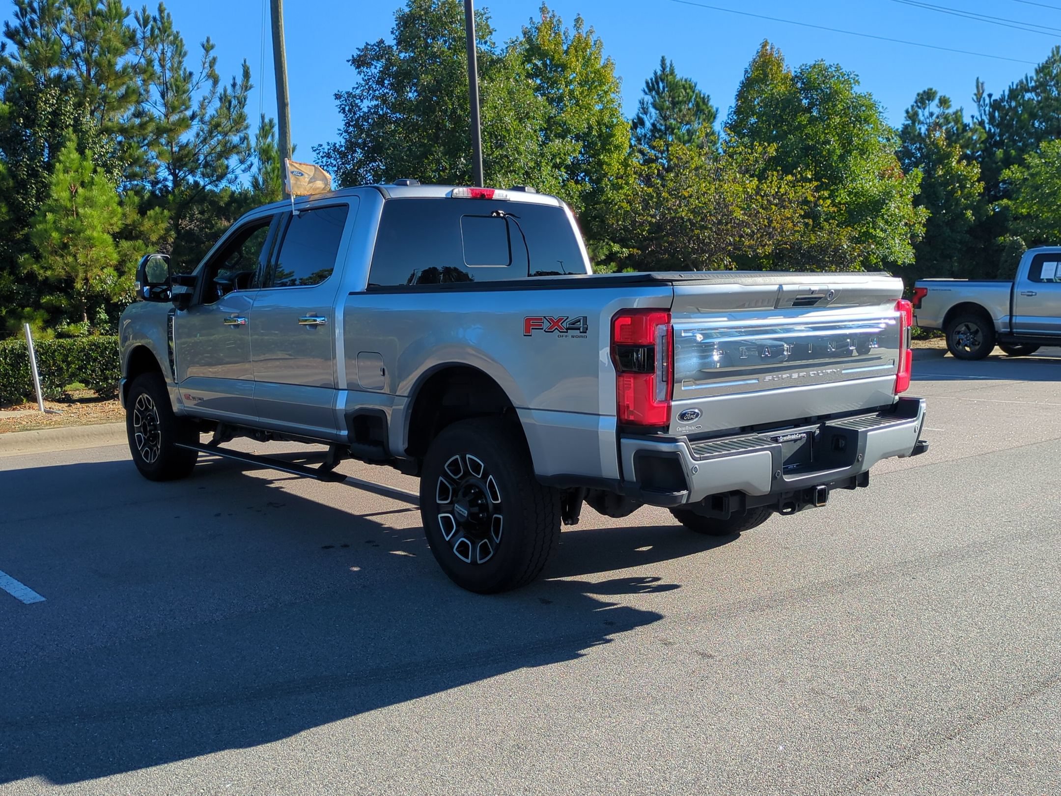 Certified 2024 Ford F250 4x4 Crew Cab Super Duty image 6