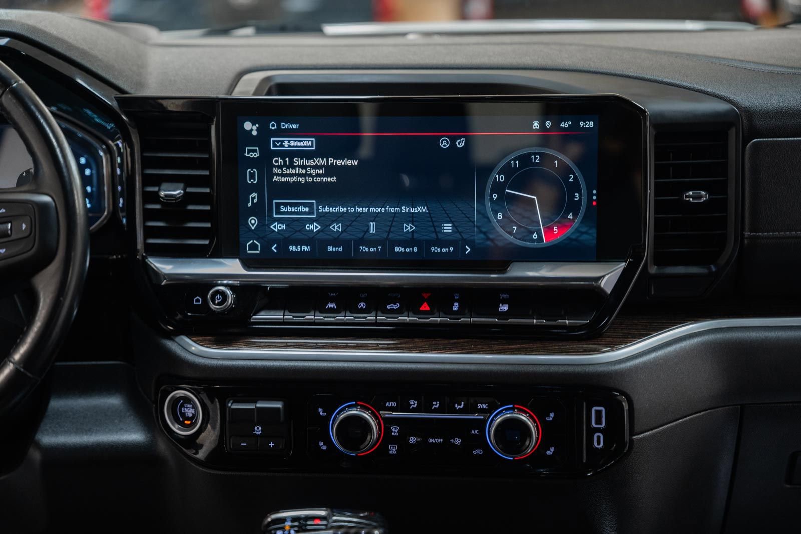 Used 2022 GMC Sierra 1500 Elevation w/ Preferred Package AWD/4WD image 30