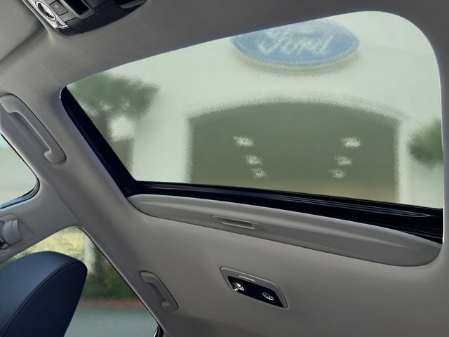 Used 2024 Kia Seltos SX w/ SX Sunroof Package AWD/4WD image 19