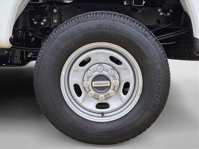 Certified 2023 Ford F250 XL w/ FX4 Off-Road Package image 24