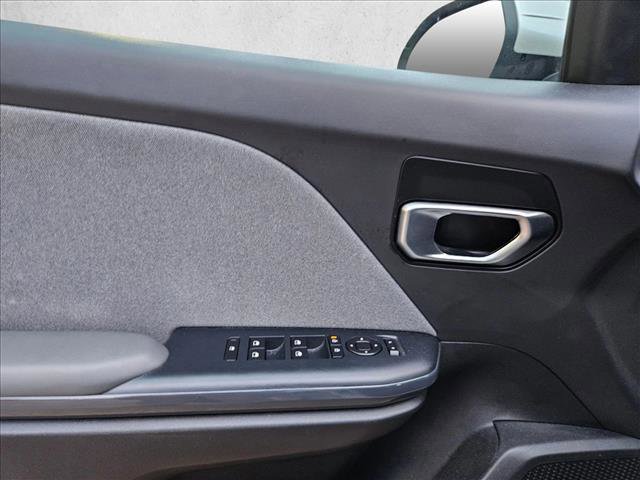 Used 2025 Kia K4 EX FWD image 27