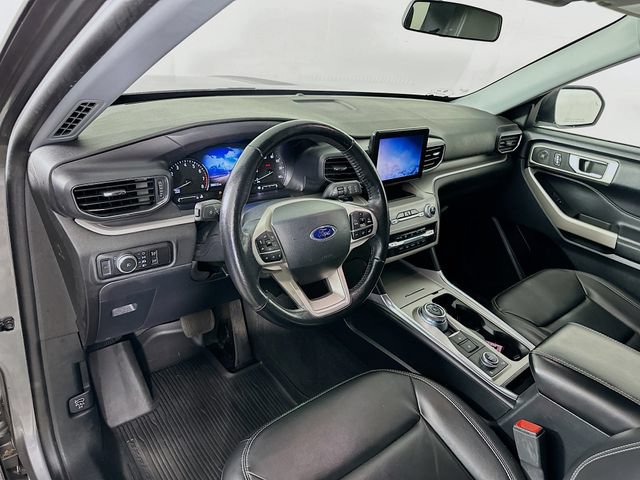 Certified 2023 Ford Explorer XLT w/ Equipment Group 202A AWD/4WD image 15