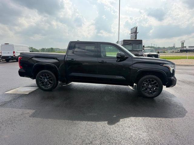 Used 2024 Toyota Tundra Platinum AWD/4WD image 2