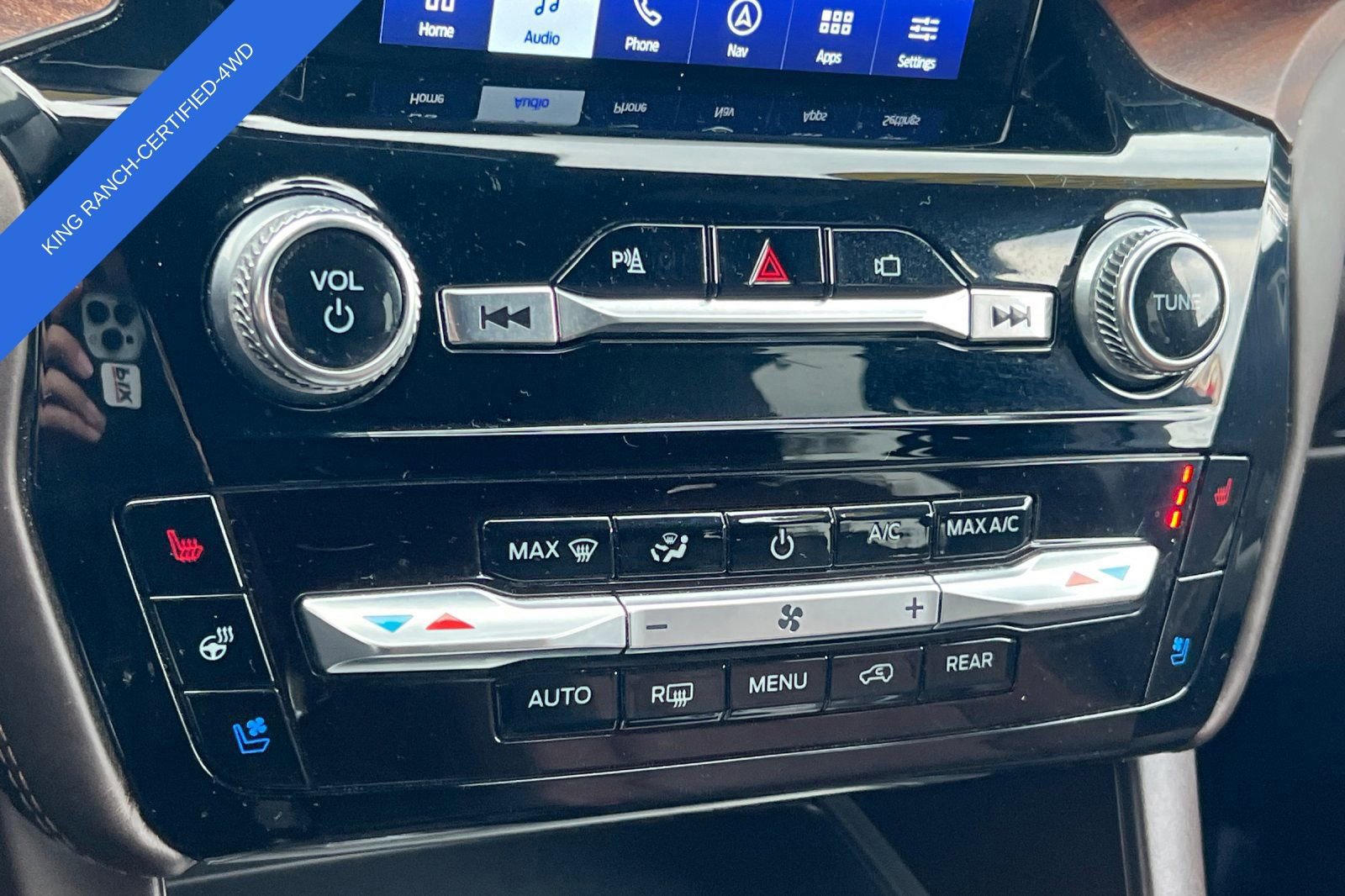 Certified 2022 Ford Explorer King Ranch w/ Technology Package image 23