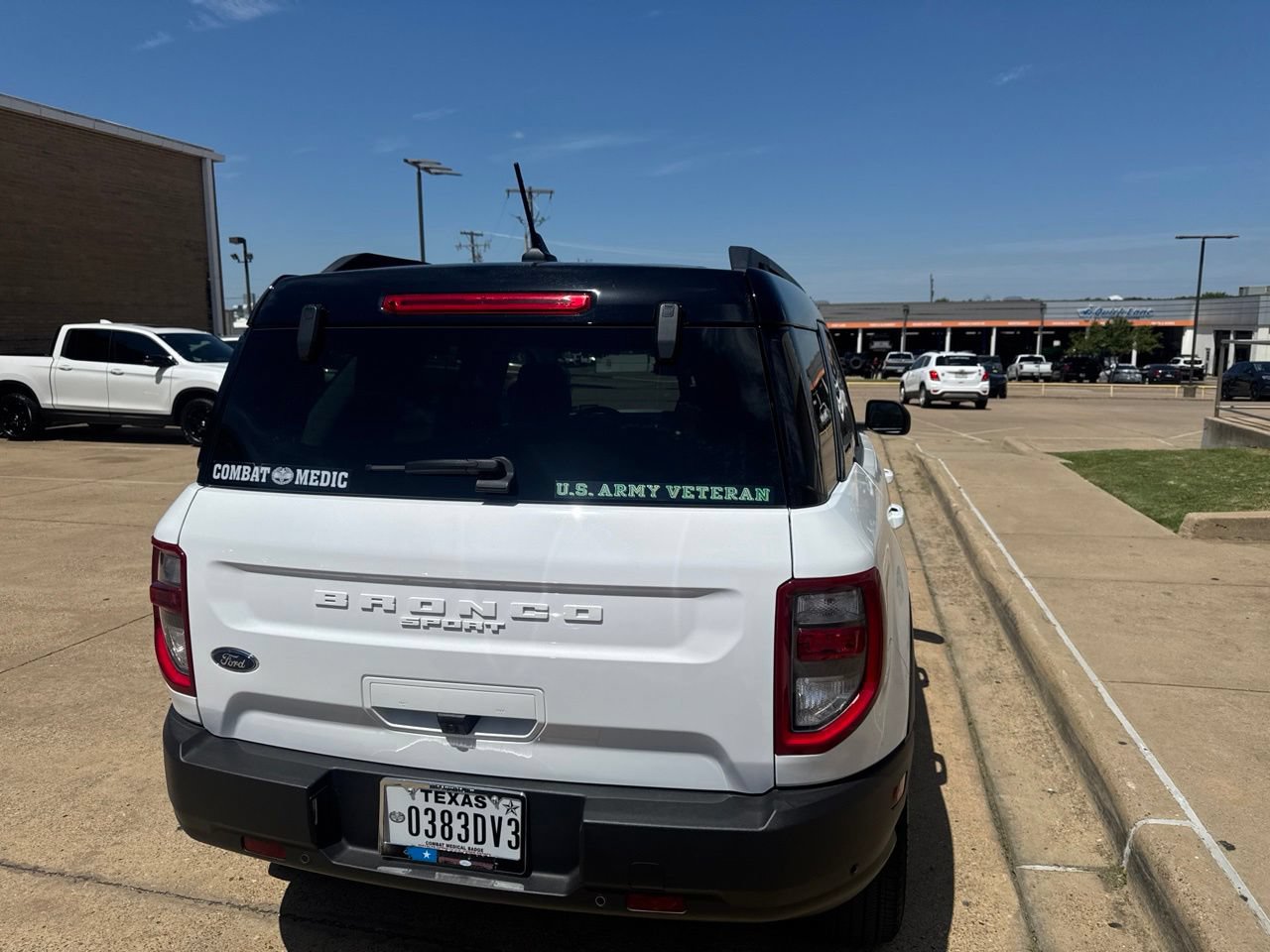 Certified 2024 Ford Bronco Sport Outer Banks w/ Tech Package AWD/4WD image 5
