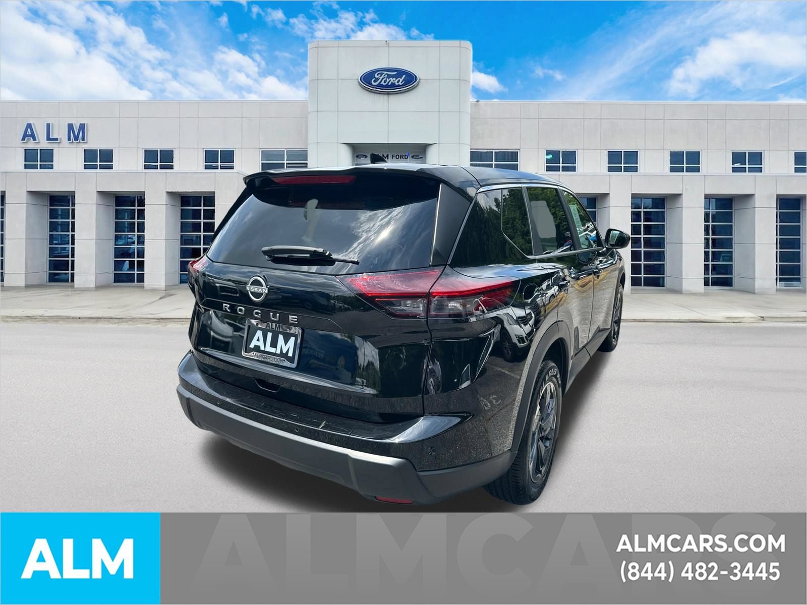Used 2025 Nissan Rogue SV FWD image 5