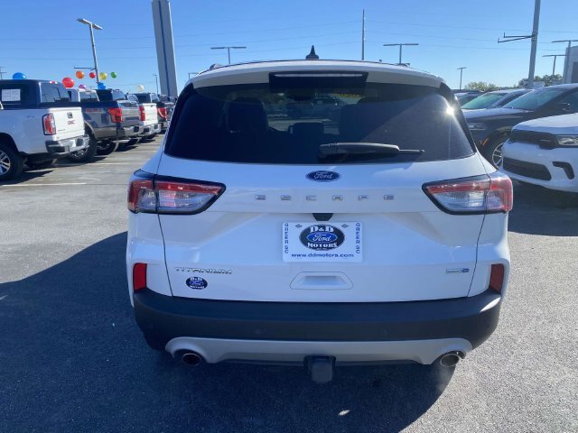 Certified 2020 Ford Escape Titanium AWD/4WD image 6
