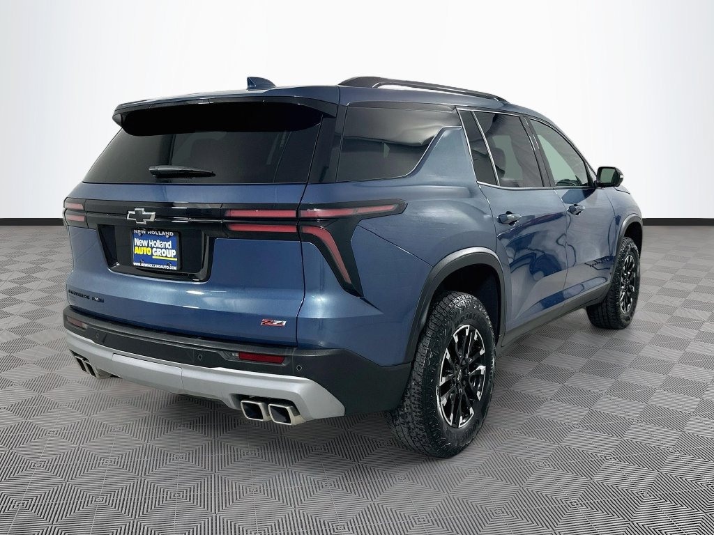 Used 2025 Chevrolet Traverse Z71 w/ Driver Confidence Package AWD/4WD image 9