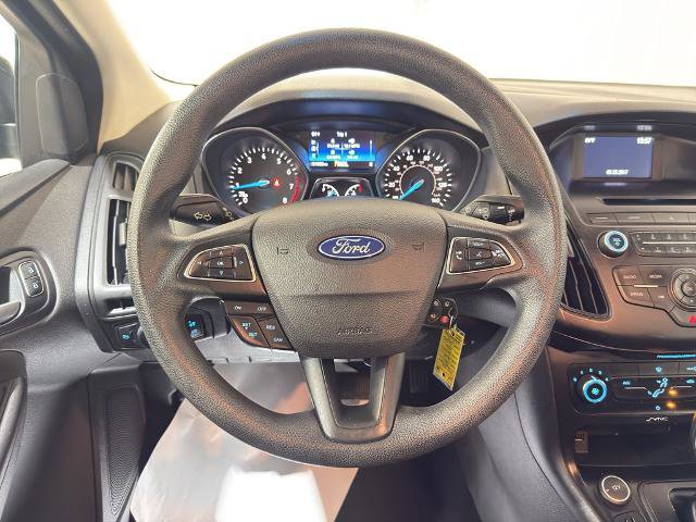 Certified 2017 Ford Focus SE image 8