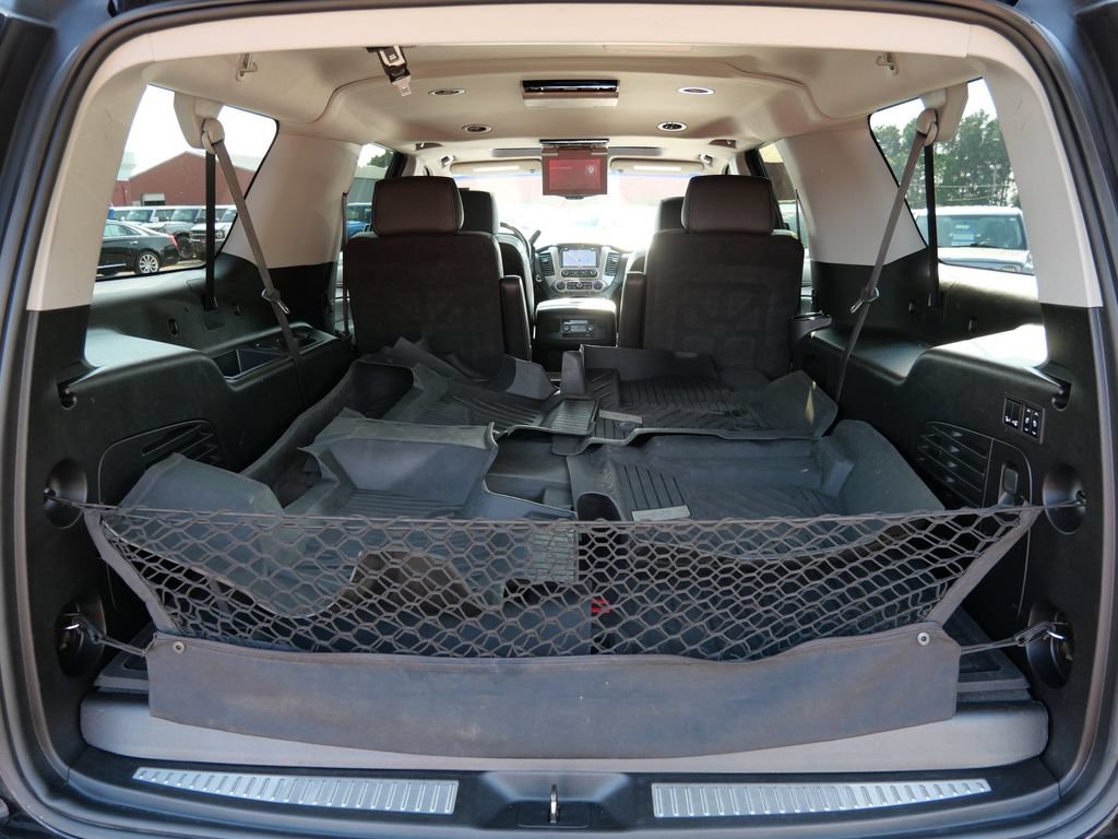 Used 2019 GMC Yukon XL Denali w/ Denali Ultimate Black Edition AWD/4WD image 9