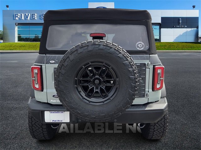 Certified 2023 Ford Bronco Badlands image 6