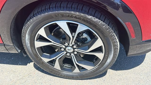 Certified 2022 Ford Mustang Mach-E Premium AWD/4WD image 6