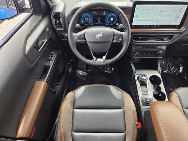 Certified 2025 Ford Bronco Sport Outer Banks w/ Outer Banks Tech Package+ AWD/4WD image 14