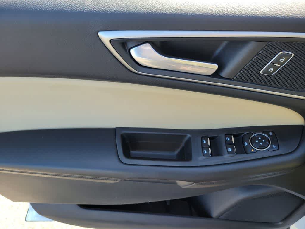 Certified 2022 Ford Edge SEL w/ Convenience Package AWD/4WD image 19