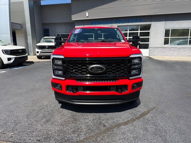 Certified 2025 Ford F250 Lariat w/ Black Appearance Package AWD/4WD image 3