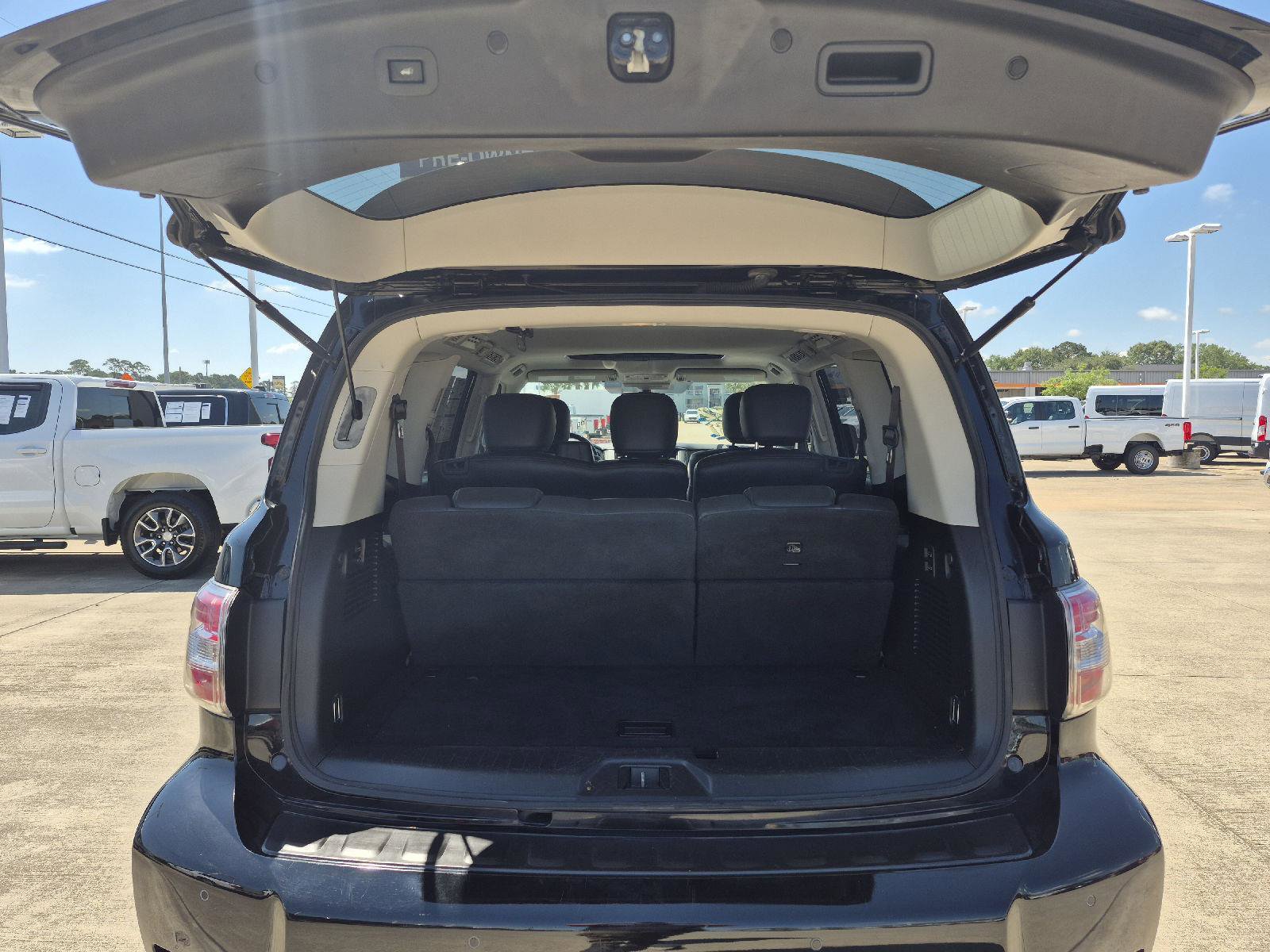 Used 2020 Nissan Armada SL w/ Premium Package RWD image 14