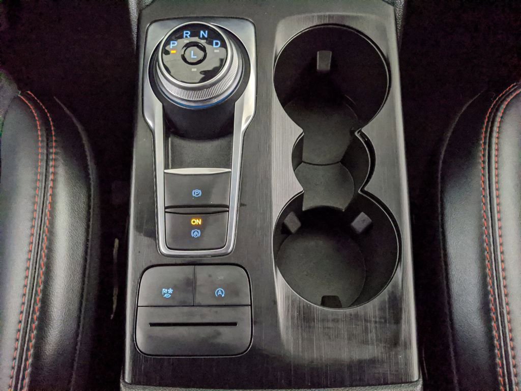 Certified 2025 Ford Escape ST-Line image 9