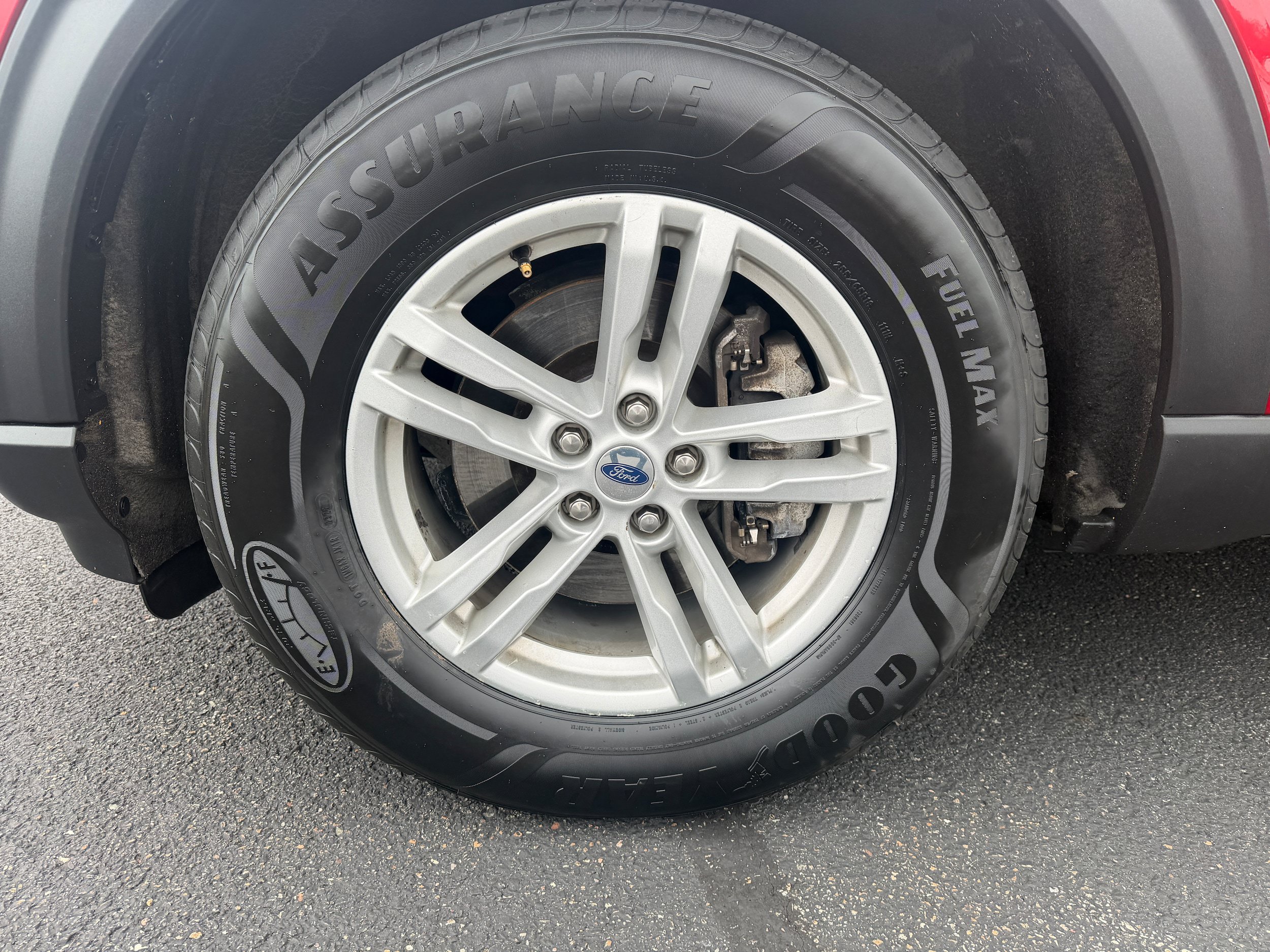 Certified 2021 Ford Explorer XLT AWD/4WD image 30