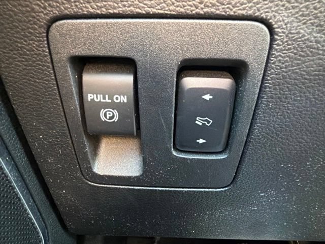 Certified 2018 Ford F150 Lariat w/ Equipment Group 502A Luxury AWD/4WD image 29
