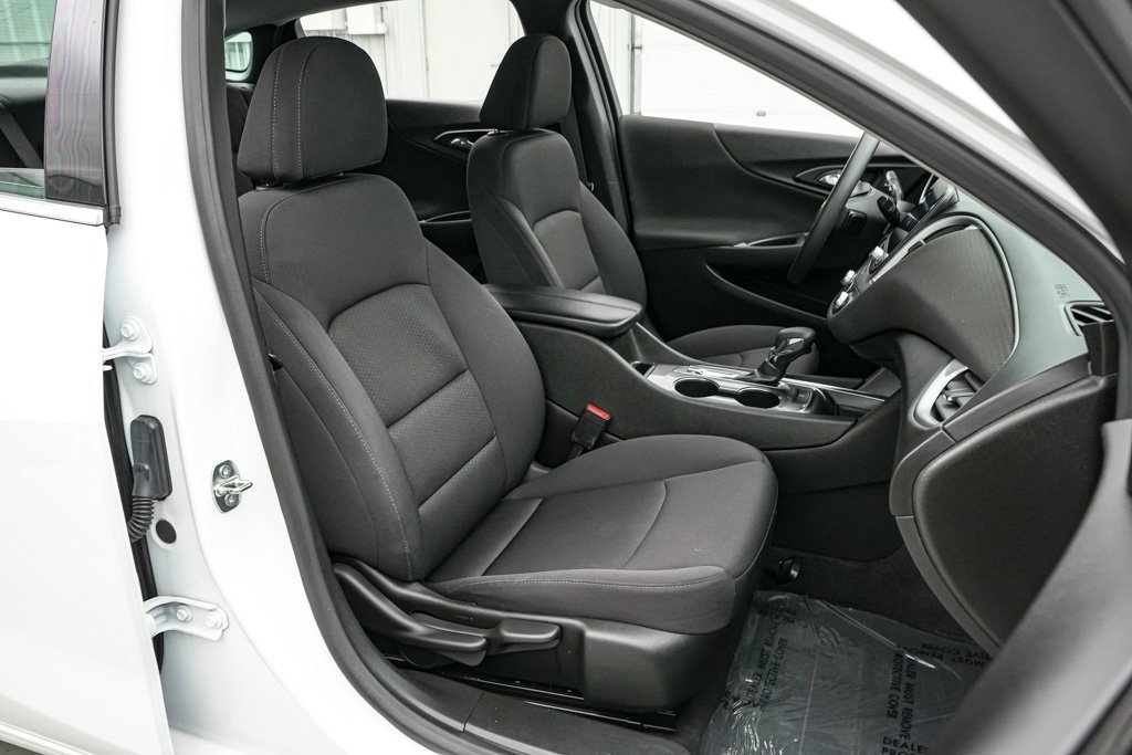 Used 2023 Chevrolet Malibu LT image 20