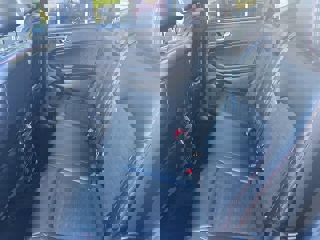 Certified 2023 Ford Edge ST-Line image 27