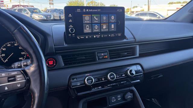 Used 2025 Honda Pilot TrailSport image 18