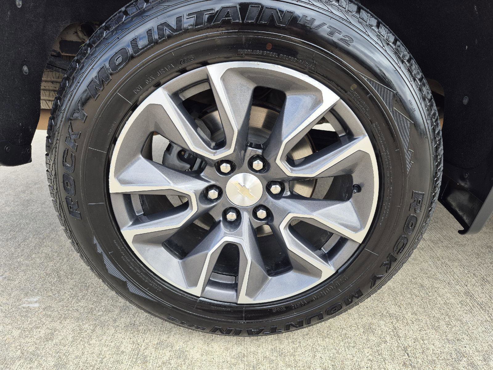 Used 2021 Chevrolet Silverado 1500 LT w/ Texas Edition Plus image 23