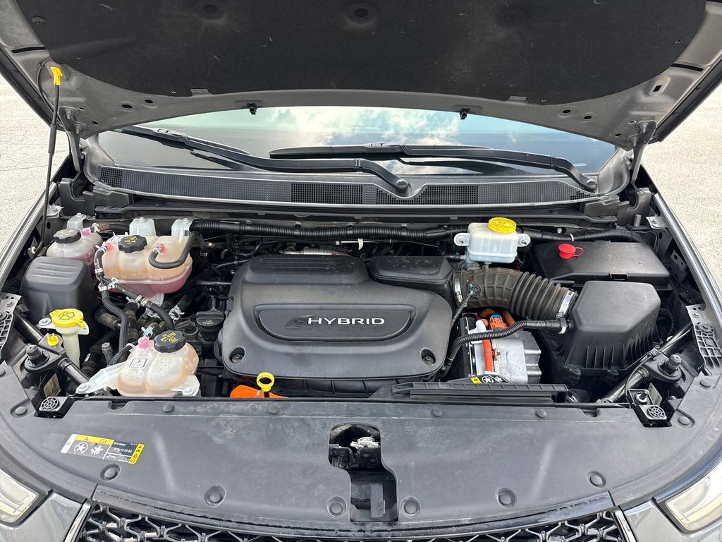 Used 2021 Chrysler Pacifica Touring-L FWD image 29