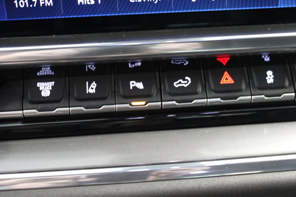 Used 2024 Chevrolet Silverado 3500 High Country w/ High Country Premium Package AWD/4WD image 27