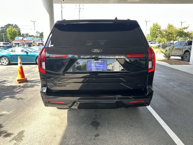 Certified 2025 Ford Expedition Max Platinum w/ Stealth Performance Package AWD/4WD image 27
