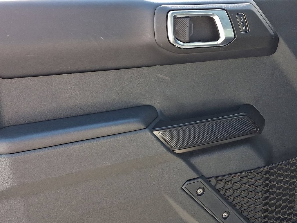 Certified 2025 Ford Bronco Badlands AWD/4WD image 13