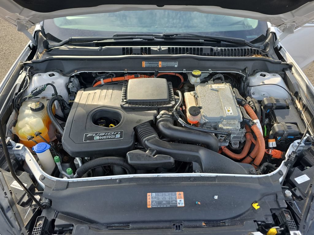 Certified 2017 Ford Fusion Energi SE FWD image 35