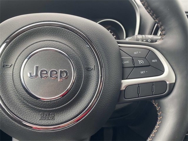 Used 2018 Jeep Compass Limited w/ Navigation Group image 34