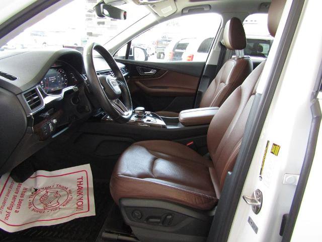 Used 2019 Audi Q7 3.0T Prestige AWD/4WD image 25